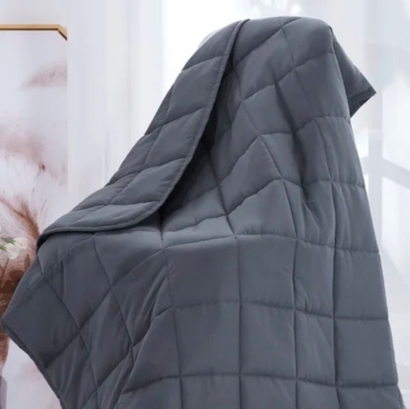 Bon Voyage Weighted Travel Throw - Picture 5 of 5